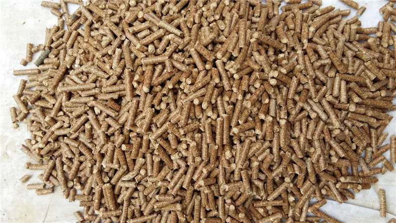 生物質(zhì)顆粒由廢棄材料制作而成